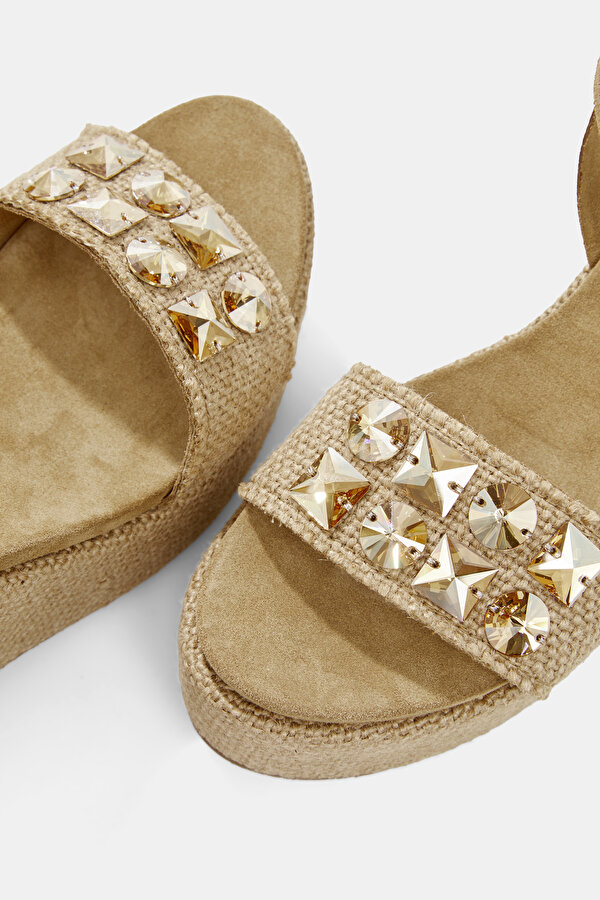 NATURAL SANDALS 6