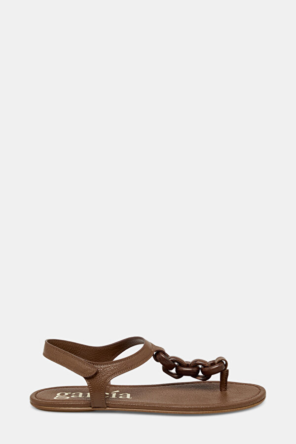 BROWN SANDALS