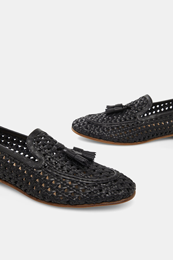 BLACK LEATHER SHOE 7