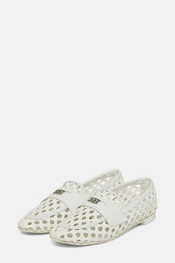 WHITE LEATHER SHOE 2