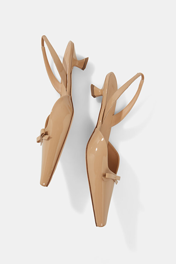 BEIGE LEATHER SHOE 7