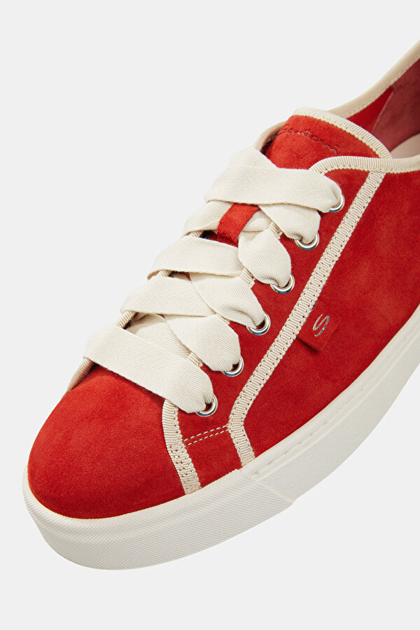 RED SUEDE SHOE 6