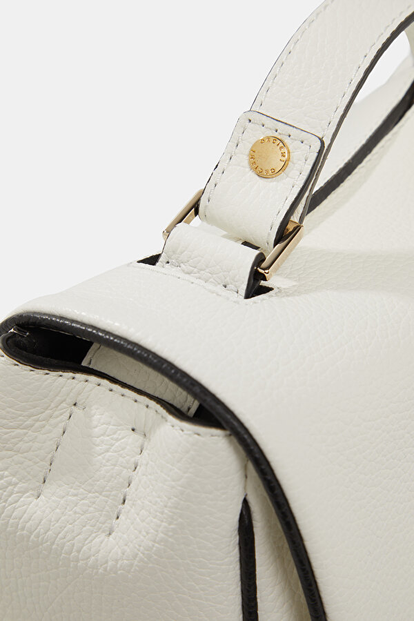 BLACK LEATHER BAG 7