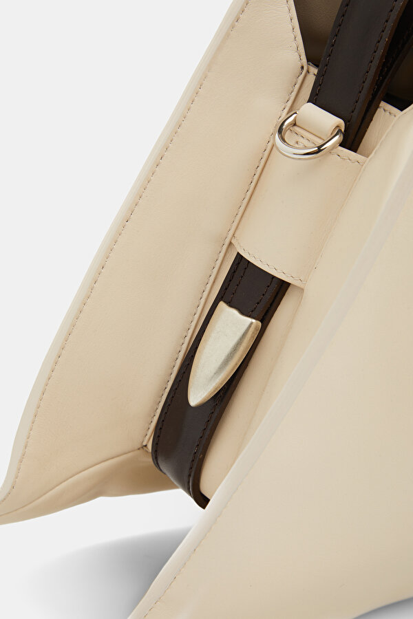 ECRU LEATHER BAG 7