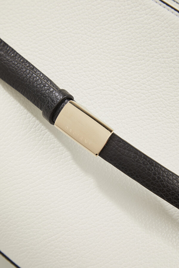 BLACK LEATHER BAG 7