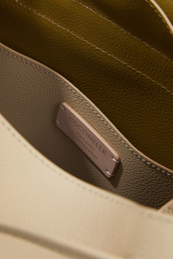 BEIGE LEATHER BAG 7