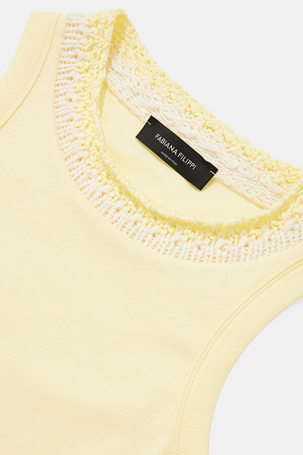 YELLOW BASIC / ROUND NECKLINE SLEEVELESS TSHIRT 7