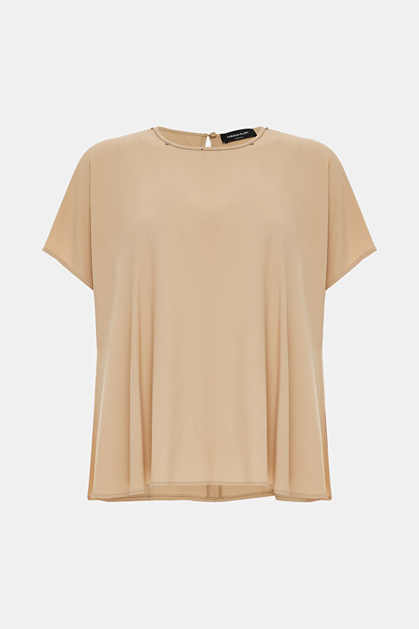 BEIGE BASIC / ROUND NECKLINE SHORT SLEEVE BLOUSE