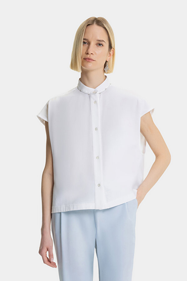 WHITE OFF THE SHOULDER SHIRT