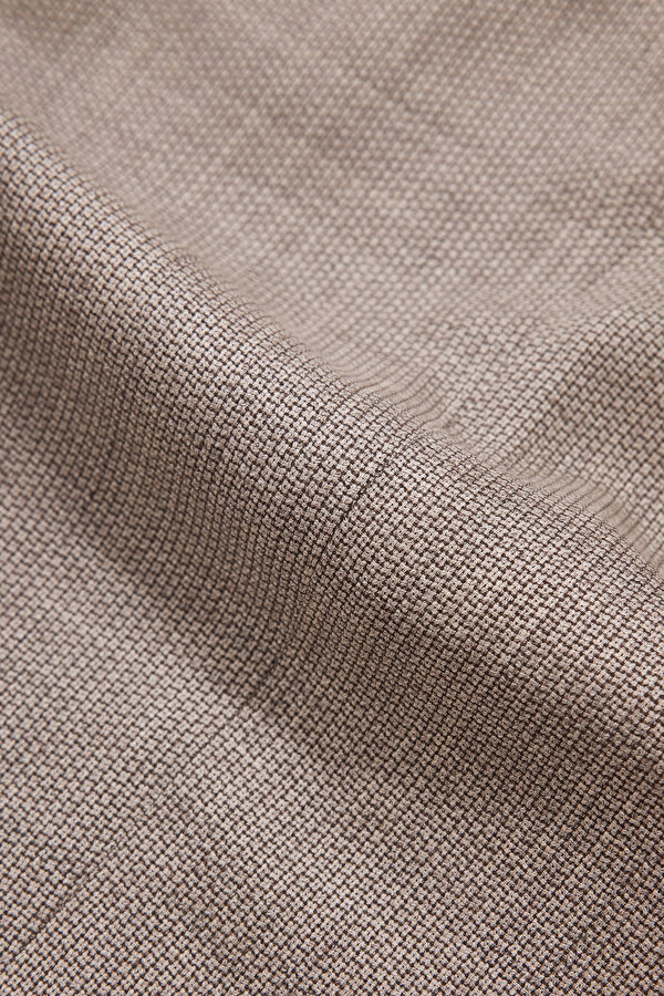 BEIGE JACKET 12