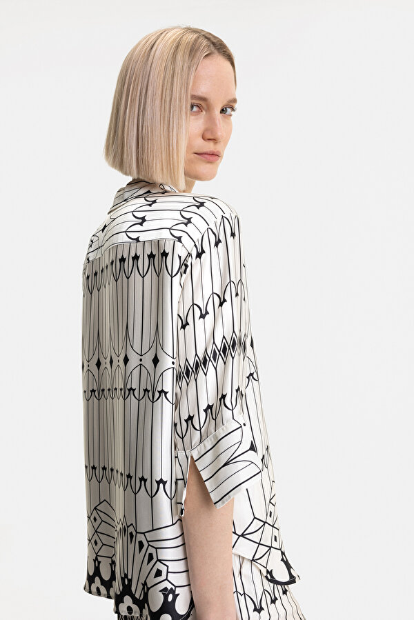 WHITE 3/4 SLEEVES BLOUSE 6