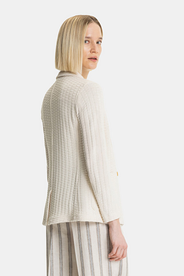 ECRU SURPLICE NECKLINE (CROSS-OVER NECKLINE) JACKET 2