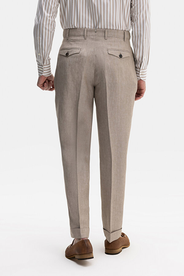 LIGHT BEIGE TROUSERS 2