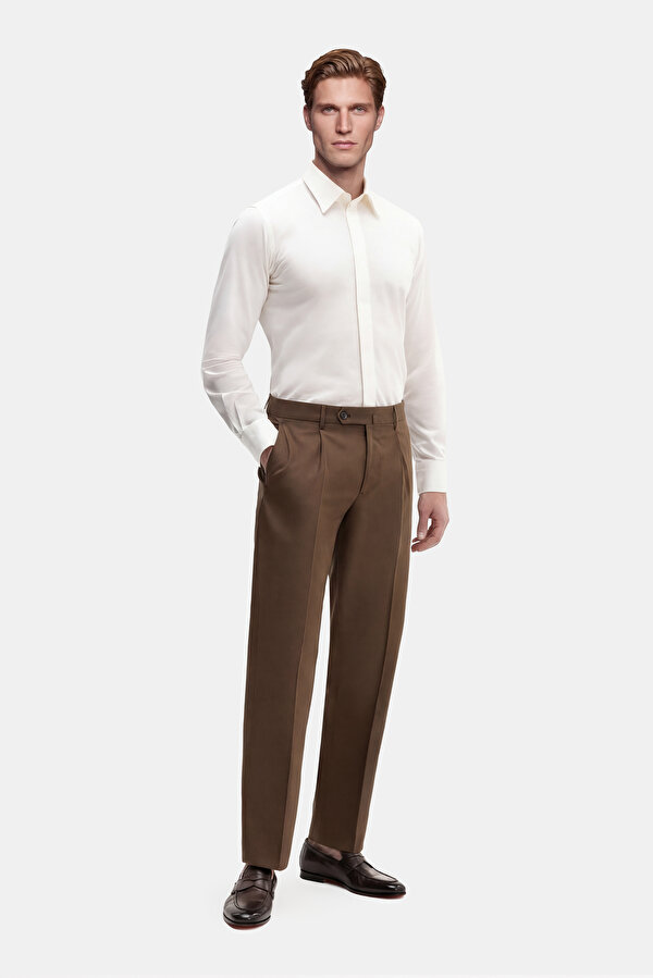 BROWN TROUSERS