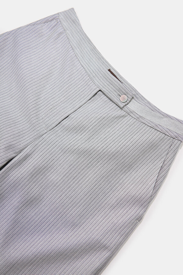 LIGHT GREY STRIPED STRAIGHT CUT TROUSERS 7