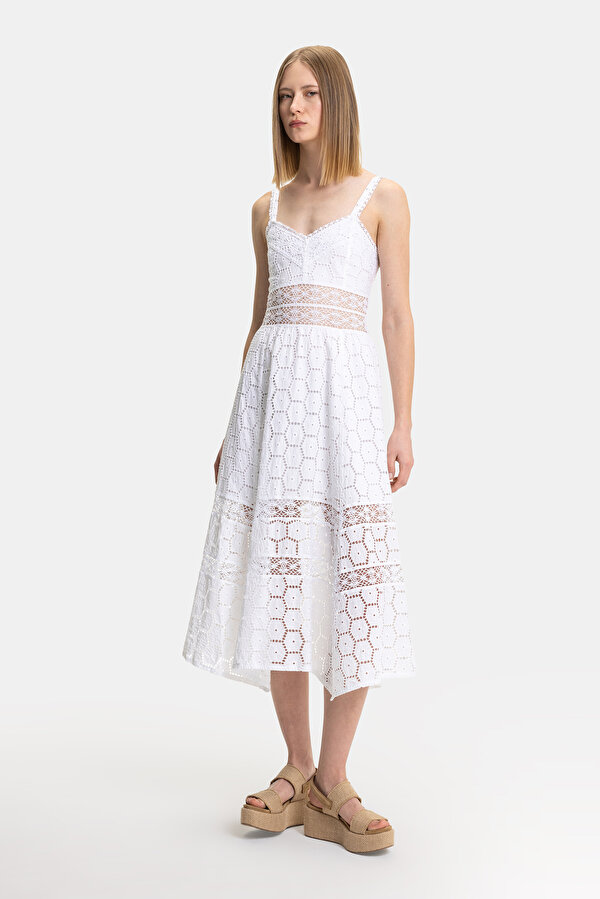 WHITE SLEEVELESS SUSPENDER DRESS 6
