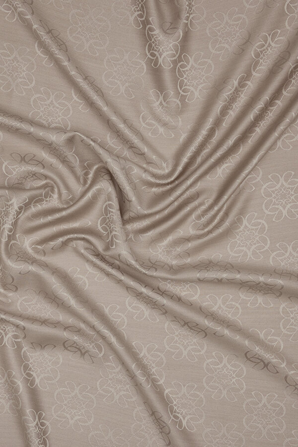 GREY DESIGN FILLED WOOL/SILK SHAWL 2
