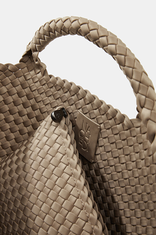 BEIGE BAG 6