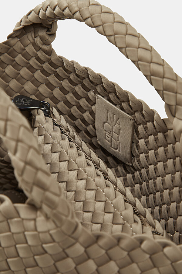 BEIGE BAG 6