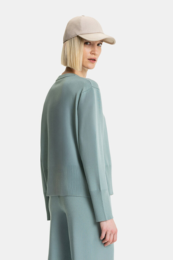 ECRU BASIC / ROUND NECKLINE TRICOT 2
