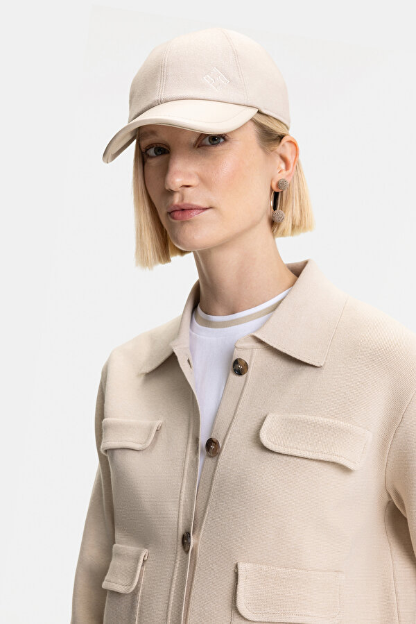 BEIGE JACKET 6