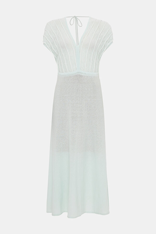 WHITE SLEEVELESS DRESS 7