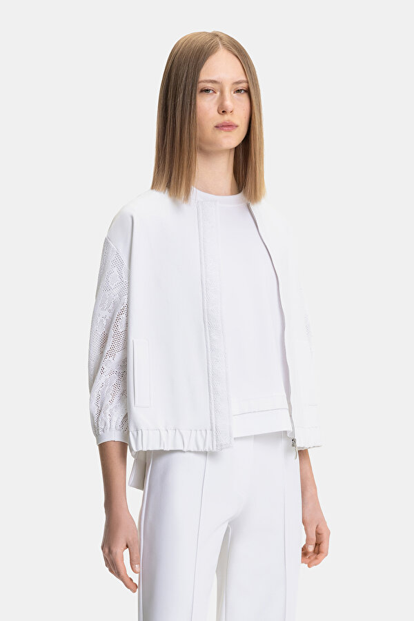WHITE BASIC / ROUND NECKLINE SWEATSHIRT