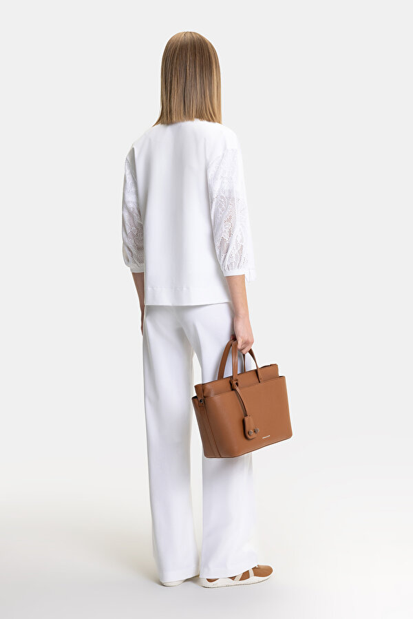 WHITE BASIC / ROUND NECKLINE SWEATSHIRT 6