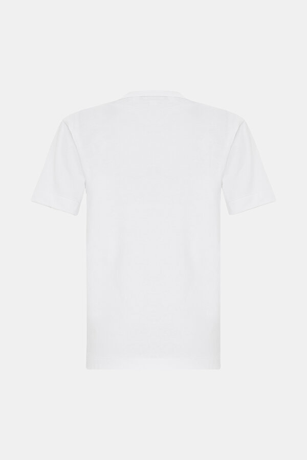 BEYAZ T-SHİRT 2