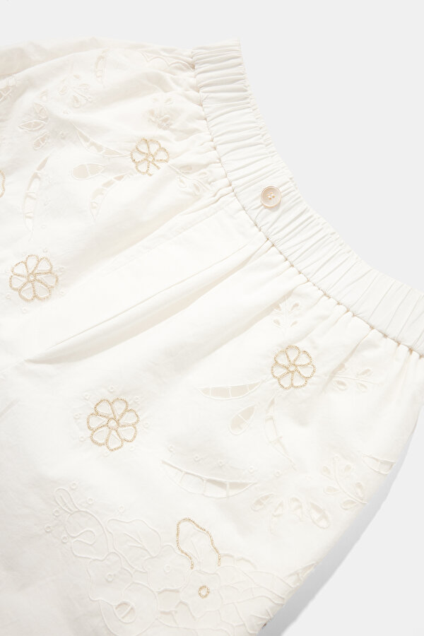 WHITE HIGH WAIST SHORTS 7
