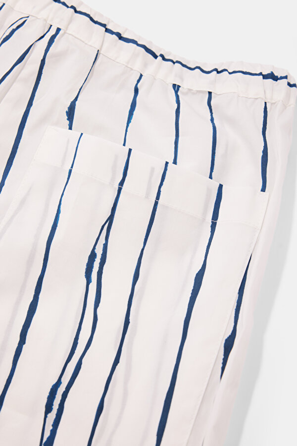 BLACK DESIGN FILLED STRAIGHT CUT TROUSERS 7
