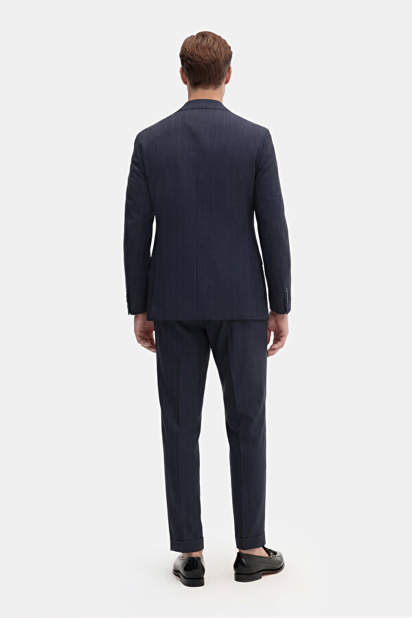 DARK NAVY BLUE SURPLICE NECKLINE (CROSS-OVER NECKLINE) WOOL/CASHMERE SUIT 2