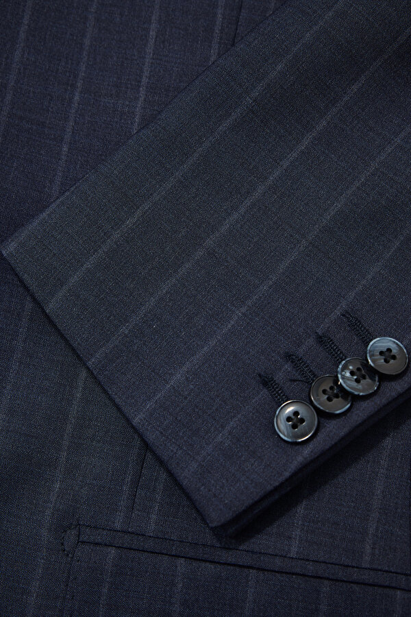INDIGO SURPLICE NECKLINE (CROSS-OVER NECKLINE) WOOL/CASHMERE SUIT 12