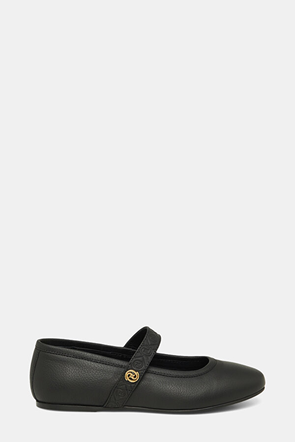 BLACK FLAT SHOES