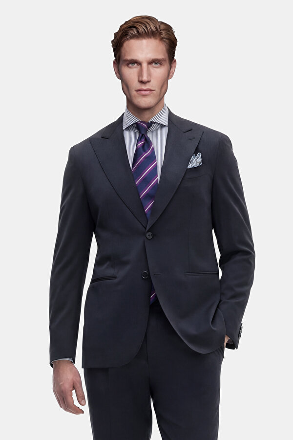 SUIT 6