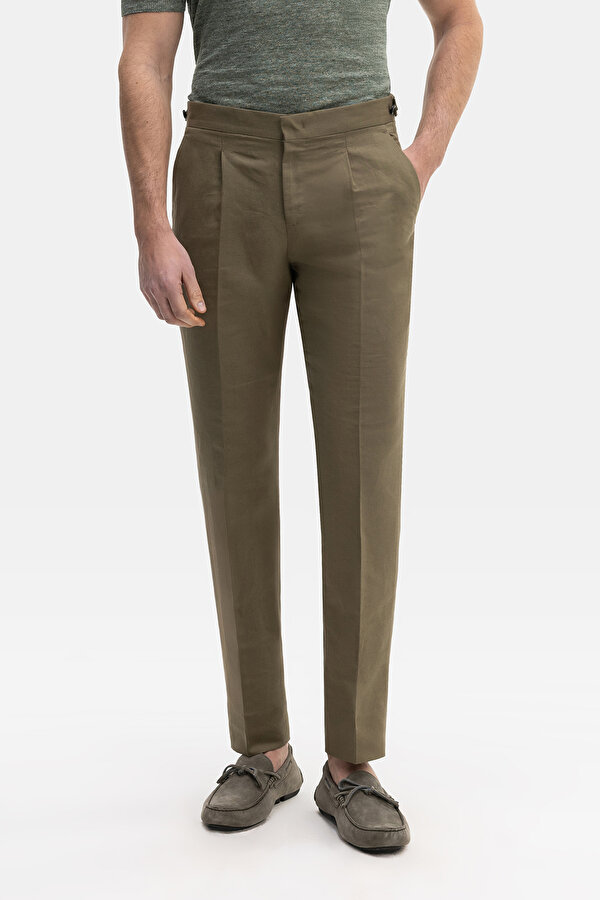 LIGHT KHAKI TROUSERS 2