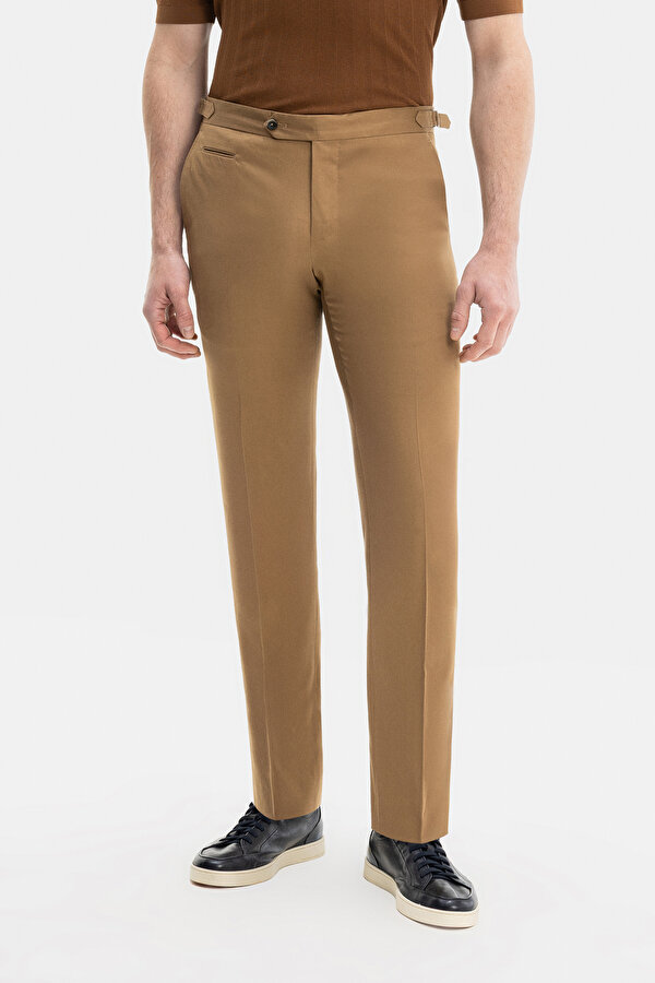 DARK BEIGE TROUSERS 2