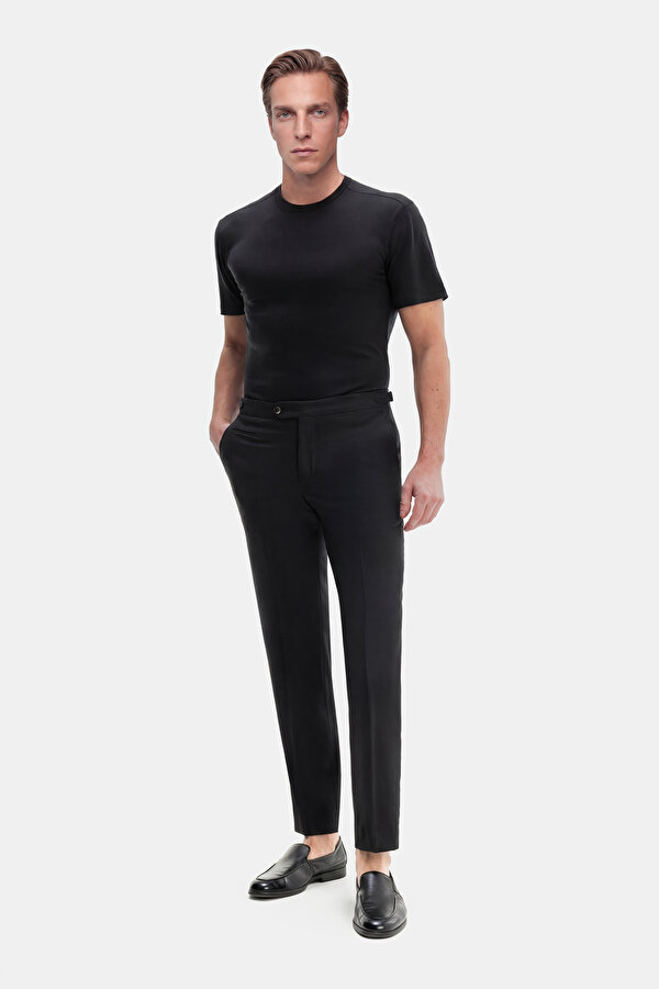 BLACK TROUSERS