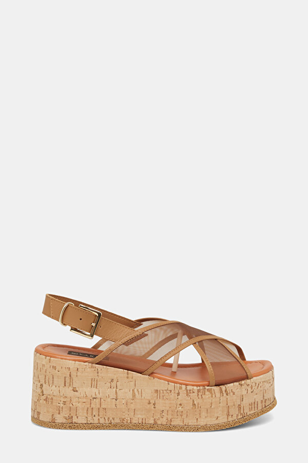 DORE WEDGE HEELED SANDALS