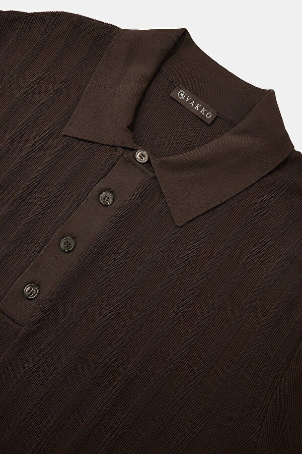 BROWN POLO NECK SHORT SLEEVE TSHIRT 7