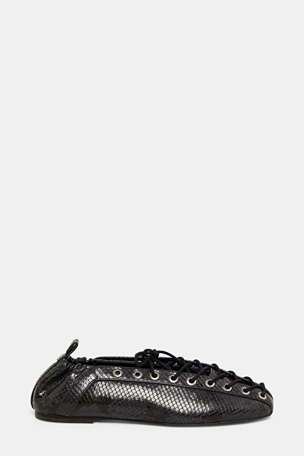 BLACK FLAT SHOES