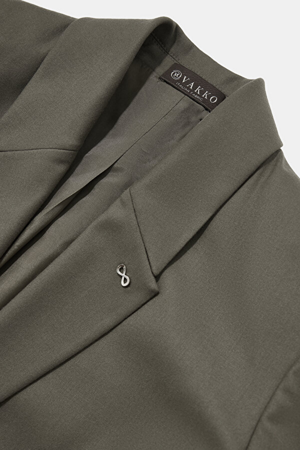 KHAKI JACKET 11