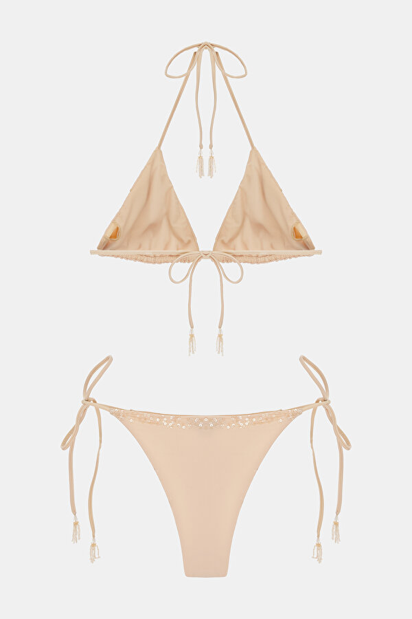 NATURAL BIKINI 2