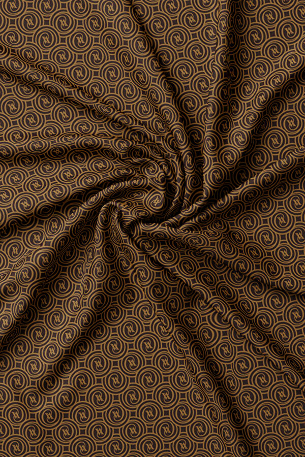 CAMEL MONOGRAM TWILL SHAWL 2