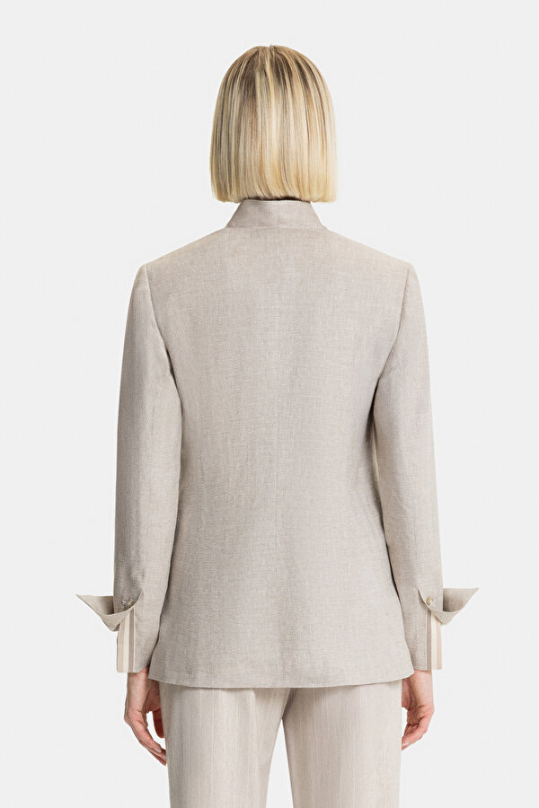 BEIGE UPRIGHT COLLAR JACKET 2