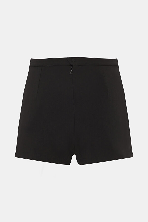 BLACK SHORTS 2