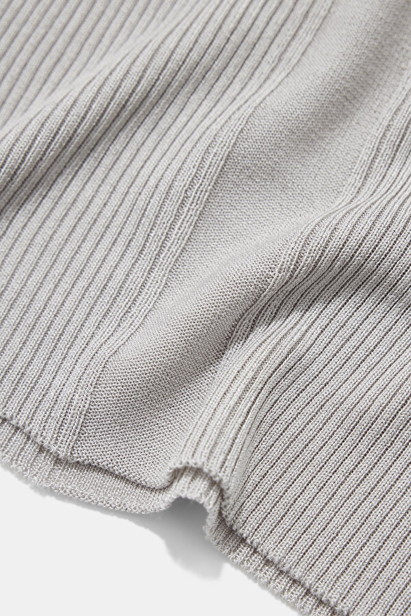 ECRU BASIC / ROUND NECKLINE 7