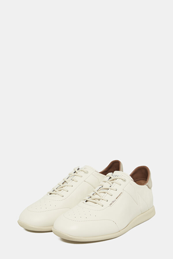 LIGHT BEIGE LEATHER SHOE 2