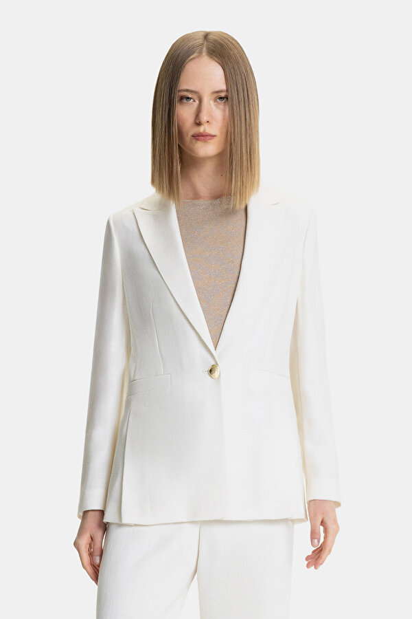 ECRU SWALLOW COLLAR JACKET