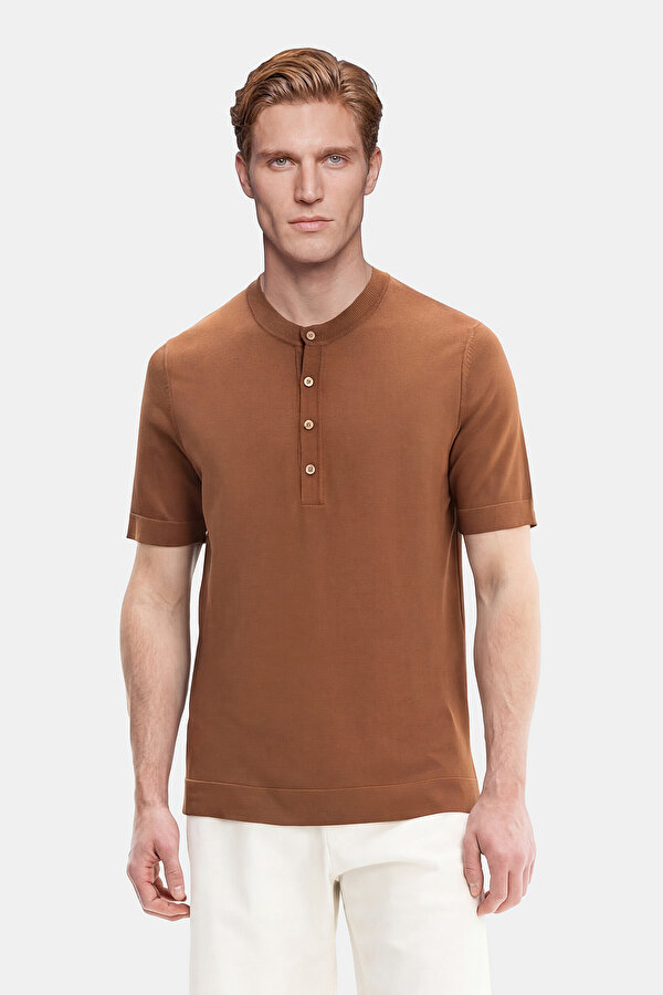TAN MANDARIN COLLAR SHORT SLEEVE TSHIRT